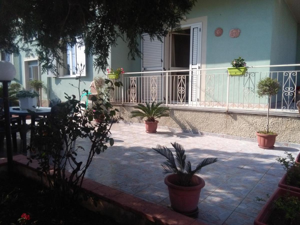 B&B Annette Tortora Exterior photo